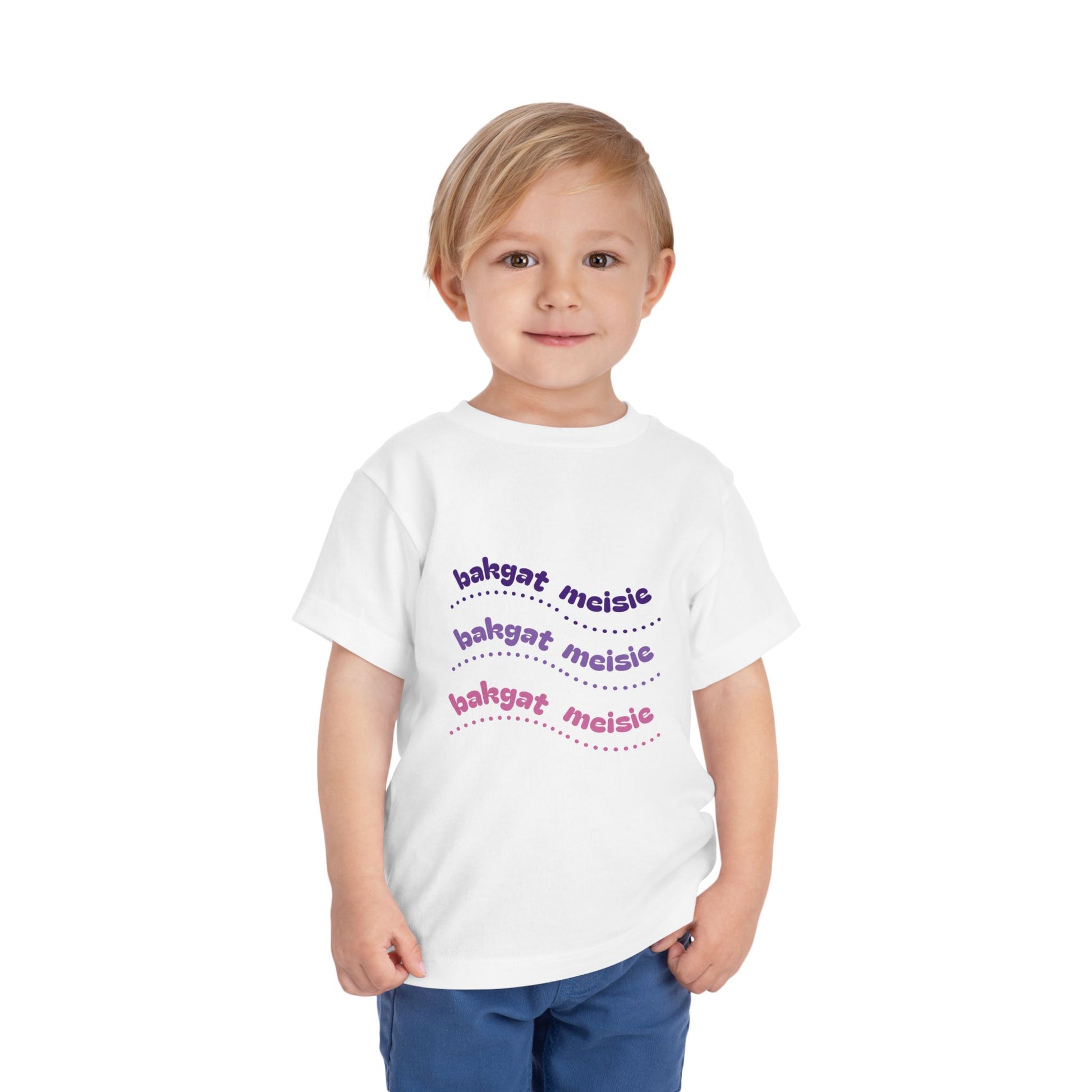 Bakgat Meisie Toddler Tee – “Made in RSA, Running on Coke & Chutney” | Playful Short Sleeve Shirt for Little Legends